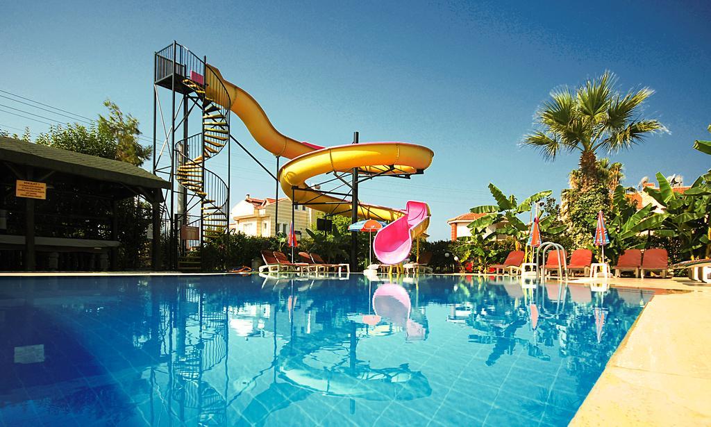 Melek Apart Hotel Fethiye Exterior photo