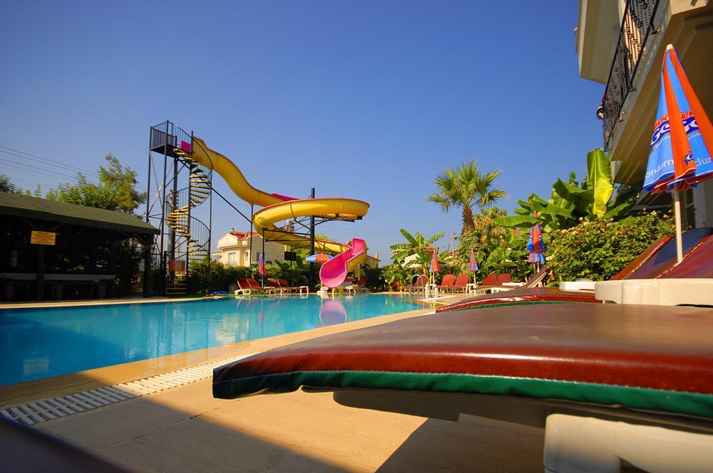 Melek Apart Hotel Fethiye Exterior photo