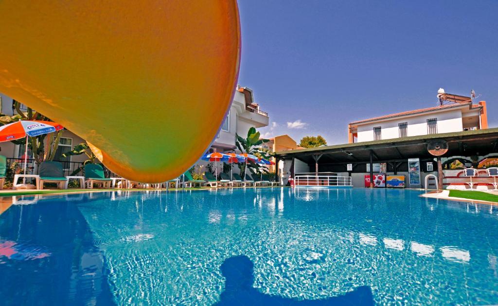 Melek Apart Hotel Fethiye Exterior photo